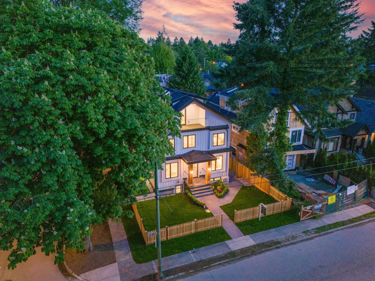 2608 W 41st Avenue, Vancouver, BC, V6N 1A5 - 5