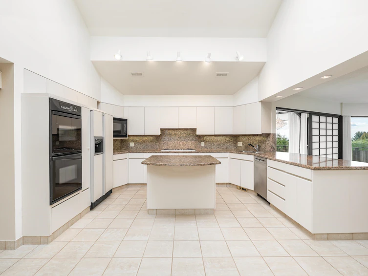 1395 Chartwell Drive, West Vancouver, BC, V7S 2R6 - 18