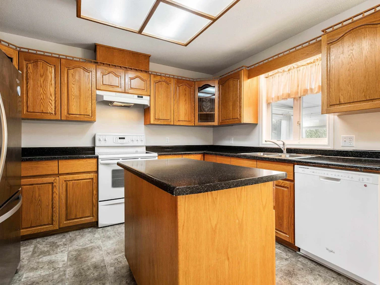 7633 Sapphire Drive, Chilliwack, BC, V2R 3A7 - 18