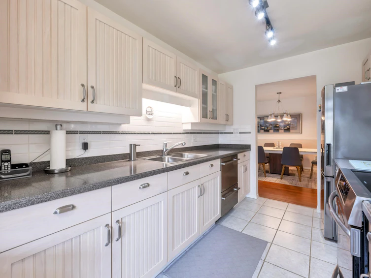 303-16085 83rd Avenue, Surrey, BC, V4N 0N2 - 15