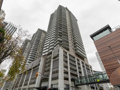 3002-898 Carnarvon Street - 3