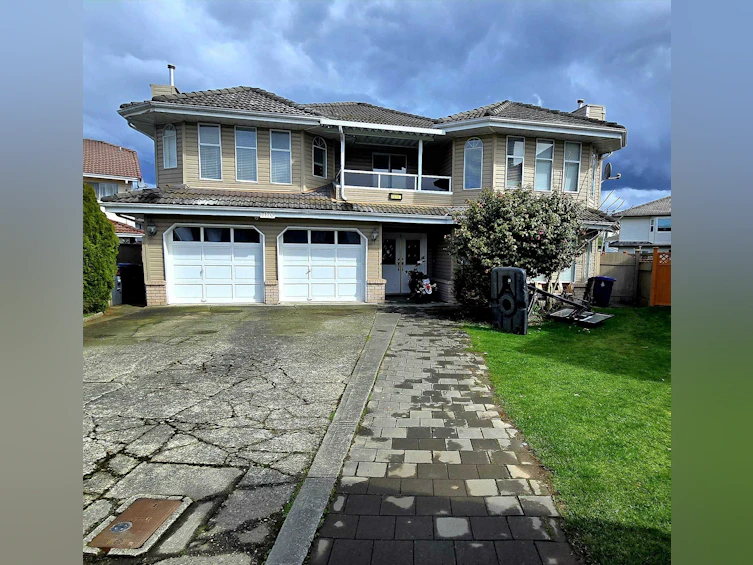 7170 124a Street, Surrey, BC, V3W 0P7 - 2