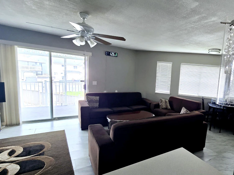7170 124a Street, Surrey, BC, V3W 0P7 - 10
