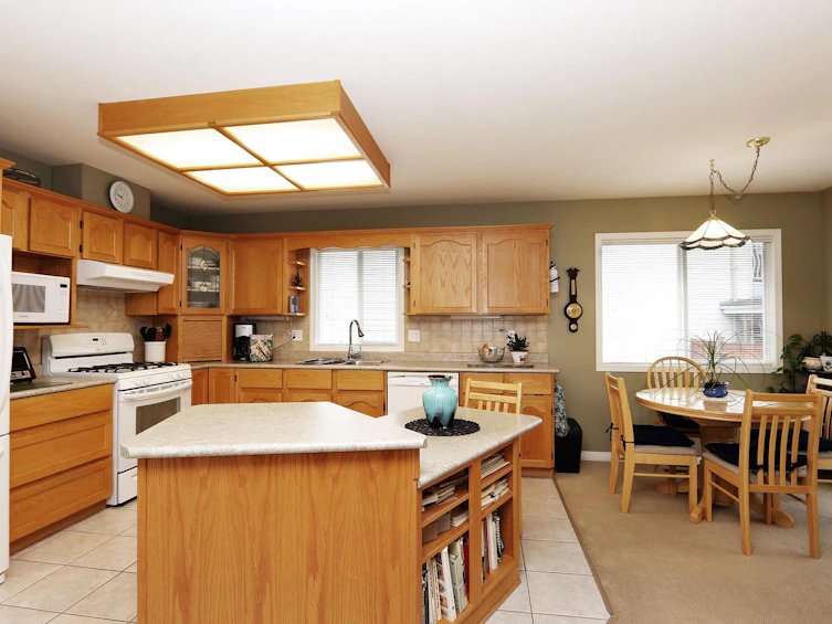 5643 Villa Rosa Place, Chilliwack, BC, V2R 3K6 - 8