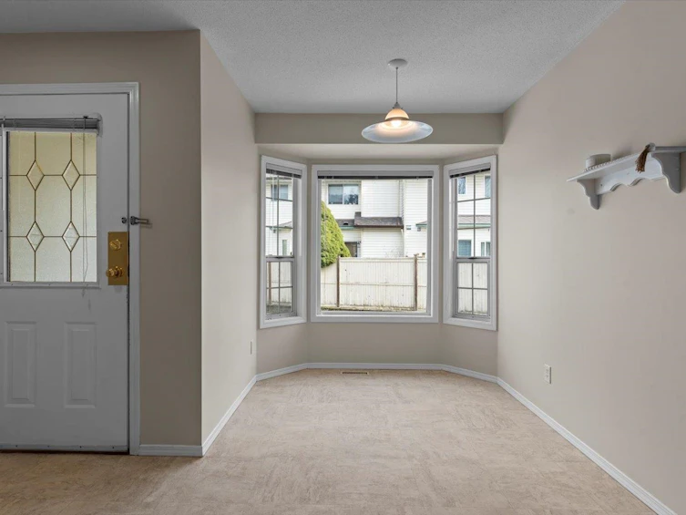 6-45606 Storey Avenue, Chilliwack, BC, V2R 3E4 - 4