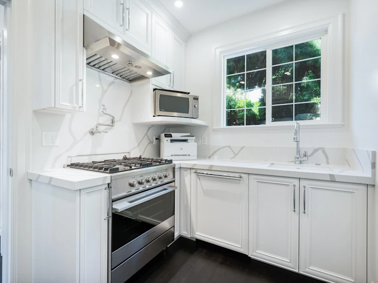 13515 13a Avenue, Surrey, BC, V4A 1C5 - 18