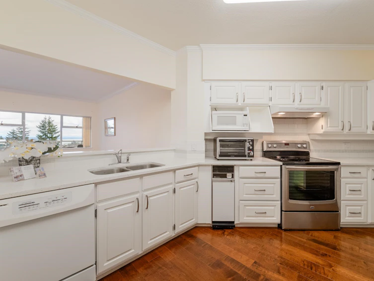 614-1442 Foster Street, Surrey, BC, V4B 3X7 - 10