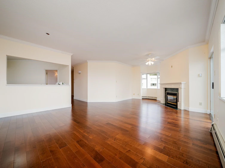 614-1442 Foster Street, Surrey, BC, V4B 3X7 - 4