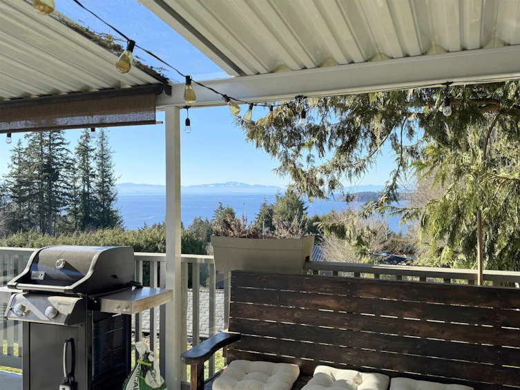 5121 Betty Road, Sechelt, BC, V7Z 0G6 - 6