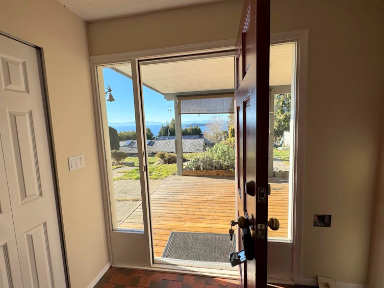 5121 Betty Road, Sechelt, BC, V7Z 0G6 - 20