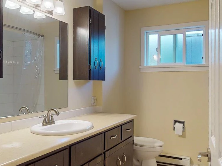 5121 Betty Road, Sechelt, BC, V7Z 0G6 - 30