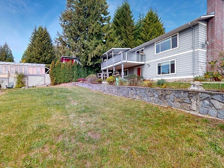 5121 Betty Road, Sechelt, BC, V7Z 0G6 - 34