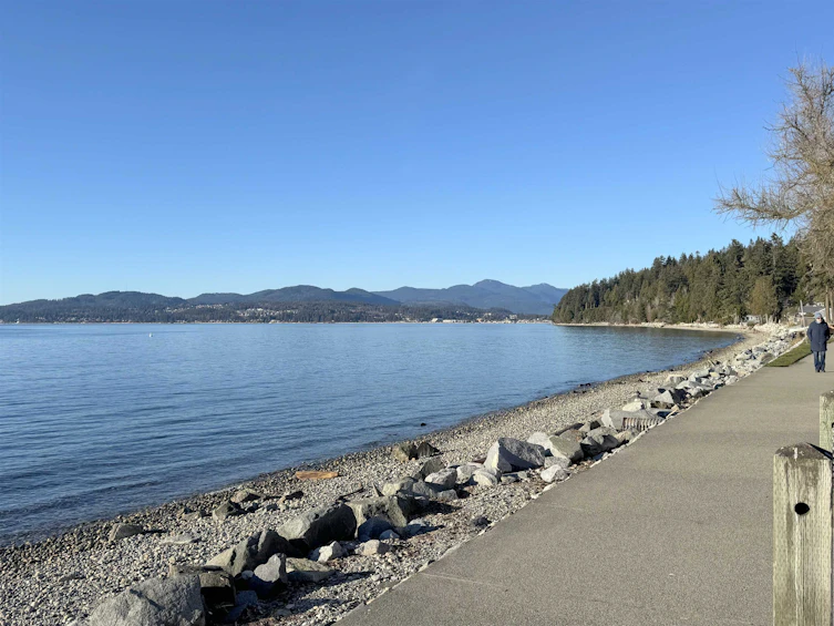 5121 Betty Road, Sechelt, BC, V7Z 0G6 - 40
