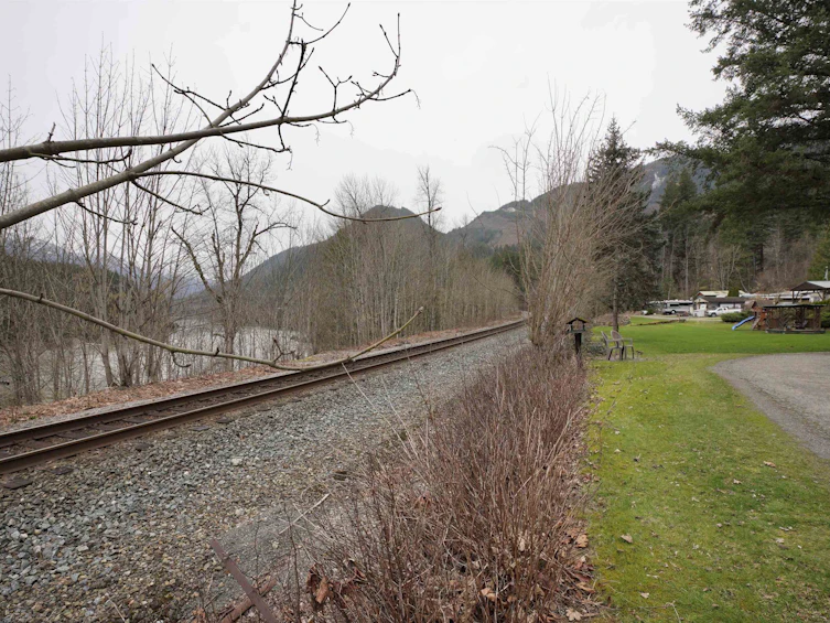 2-30860 Trans Canada Highway, Hope, BC, V0K 2S0 - 24