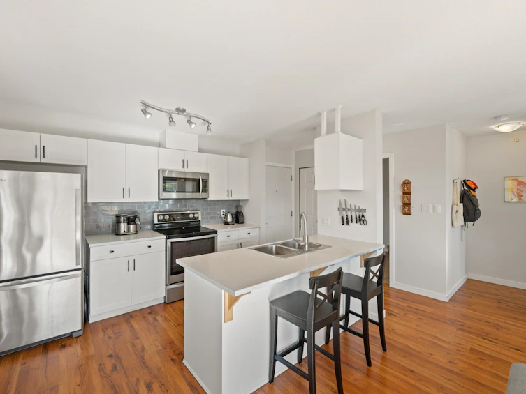 411-33960 Old Yale Road, Abbotsford, BC, V2S 2J9 - 6
