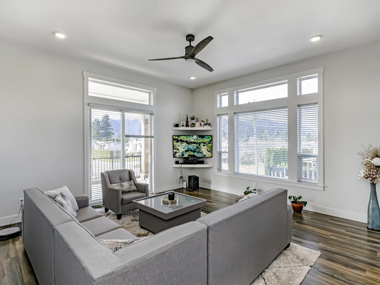 10289 Kent Road, Chilliwack, BC, V2P 5X8 - 10