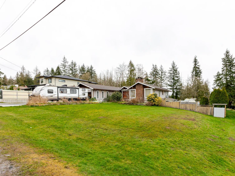 7262 209a Street, Langley, BC, V2Y 2E4 - 2