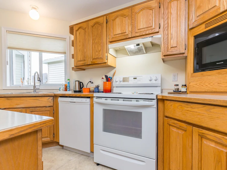 25-8500 Young Road, Chilliwack, BC, V2P 4P1 - 6