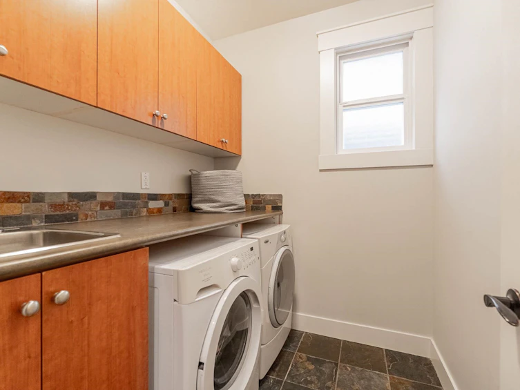 8259 211 Street, Langley, BC, V2Y 0E4 - 18