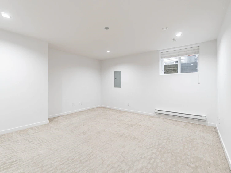 8259 211 Street, Langley, BC, V2Y 0E4 - 29