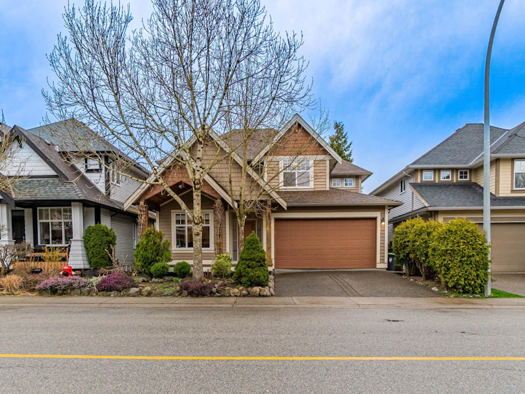 8259 211 Street, Langley, BC, V2Y 0E4 - 2