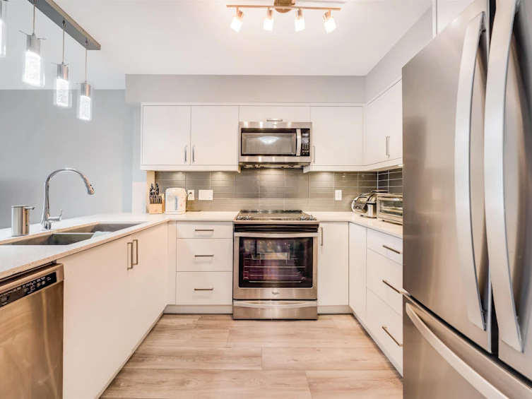 317-9015 120 Street, Surrey, BC, V4C 0E3 - 6