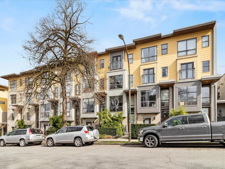 3812 Commercial Street, Vancouver, BC, V5N 4G2 - 27