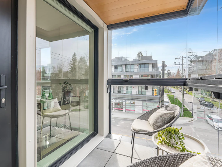 301-3590 W 39 Avenue, Vancouver, BC, V6B 3A4 - 26