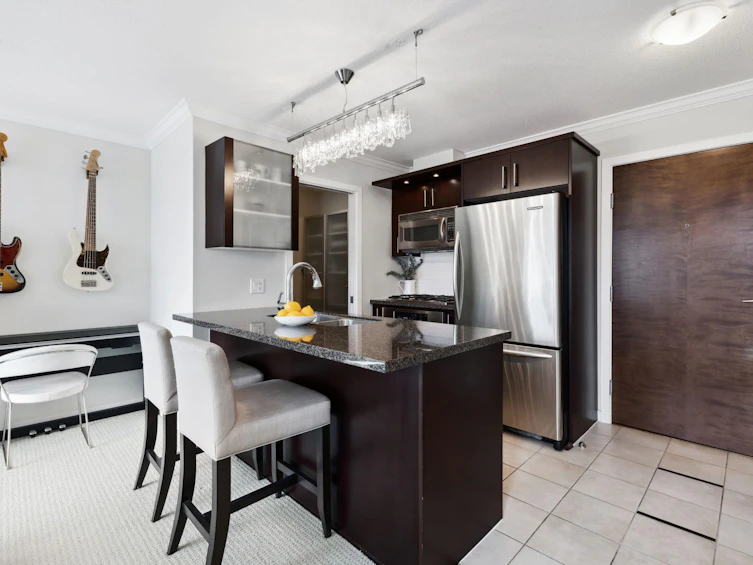802-1650 W 7th Avenue, Vancouver, BC, V6J 5N1 - 12