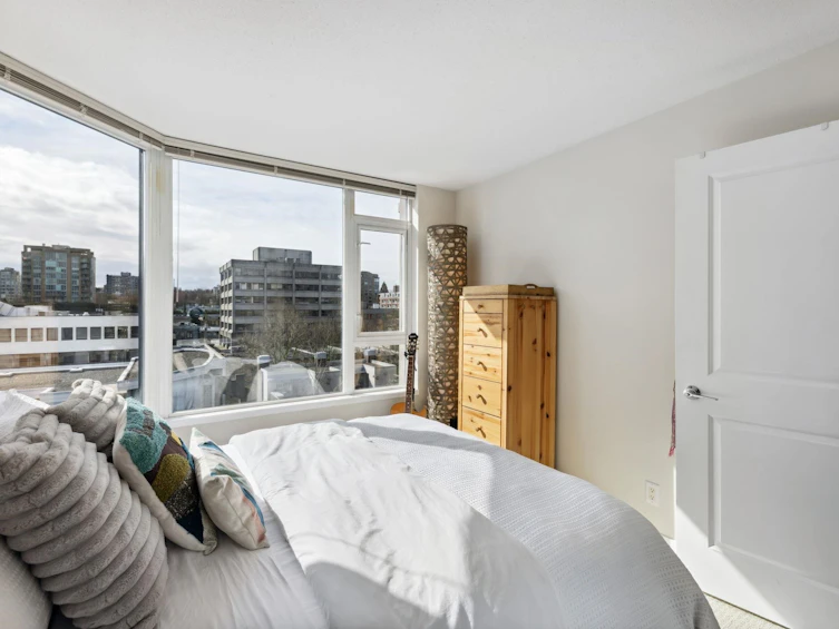 802-1650 W 7th Avenue, Vancouver, BC, V6J 5N1 - 9