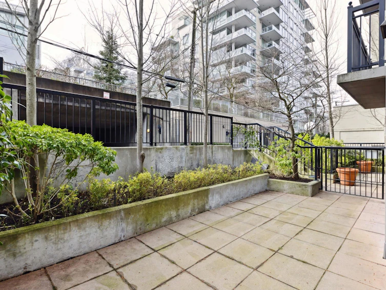 802-1650 W 7th Avenue, Vancouver, BC, V6J 5N1 - 25