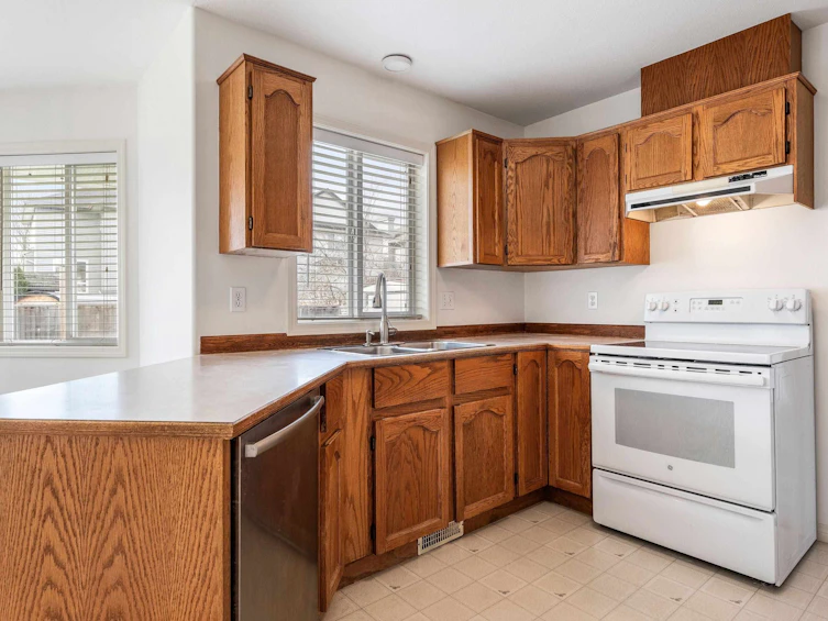 5667 Villa Rosa Place, Chilliwack, BC, V2R 3K6 - 18