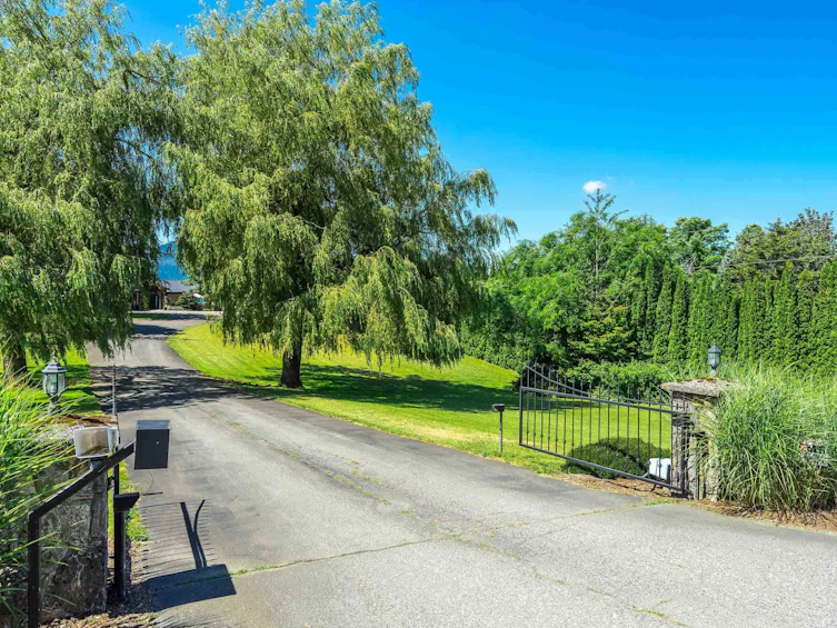 41891 Majuba Hill Road, Chilliwack, BC, V2R 5G9 - 7