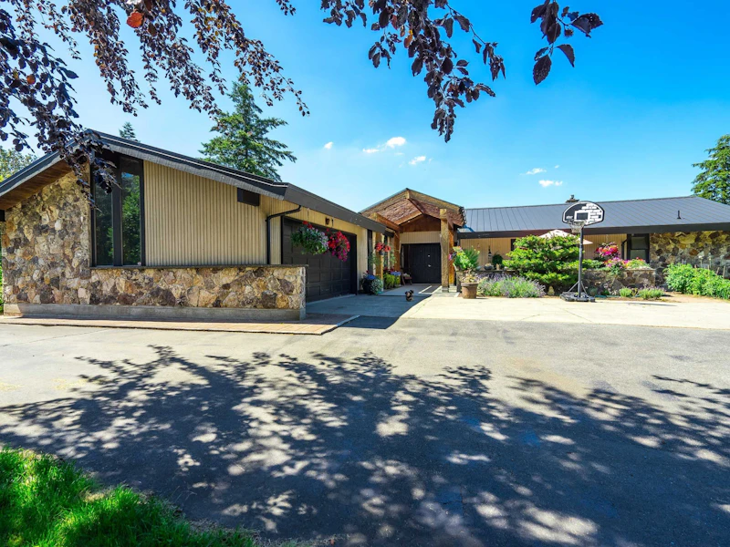 41891 Majuba Hill Road, Chilliwack BC V2R 5G9