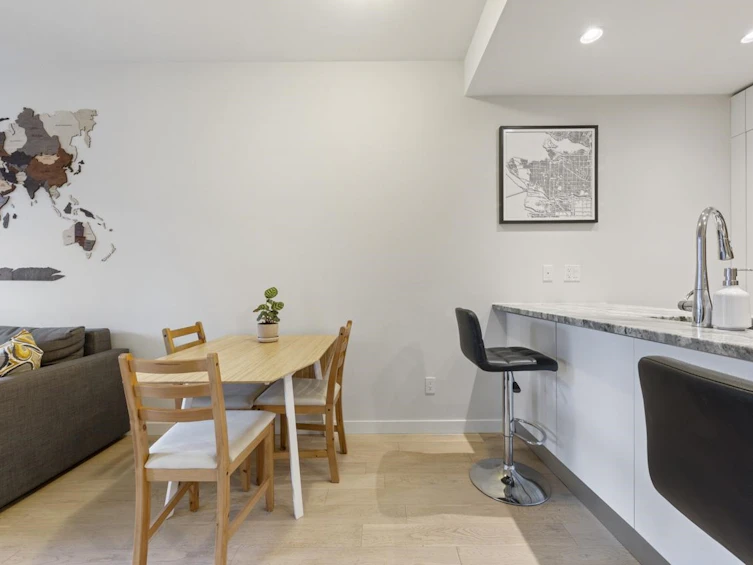 311-2033 W 10th Avenue, Vancouver, BC, V6J 0H1 - 9