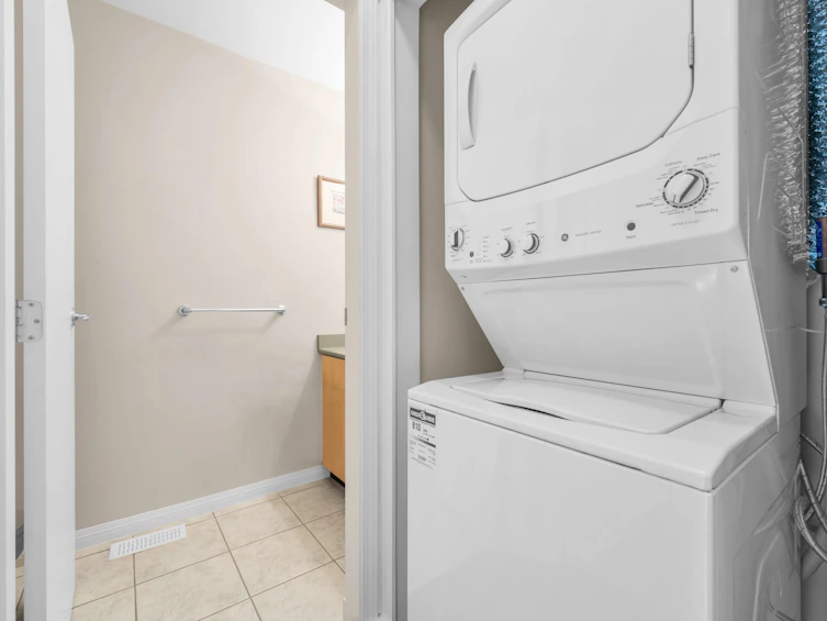 23-6300 Alder Street, Richmond, BC, V6Y 4G5 - 26