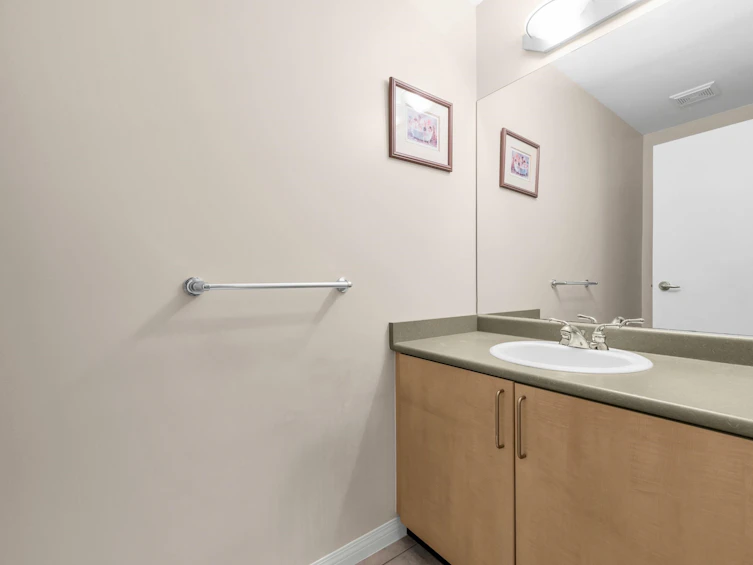 23-6300 Alder Street, Richmond, BC, V6Y 4G5 - 25