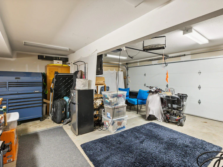 23960 Abernethy Way, Maple Ridge, BC, V4R 1N2 - 32