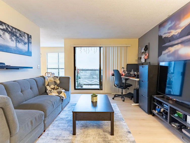 901-7040 Granville Avenue, Richmond, BC, V6Y 3W5 - 3