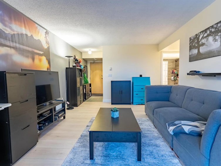 901-7040 Granville Avenue, Richmond, BC, V6Y 3W5 - 4