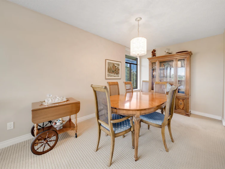 614-4101 Yew Street, Vancouver, BC, V6L 3B7 - 9