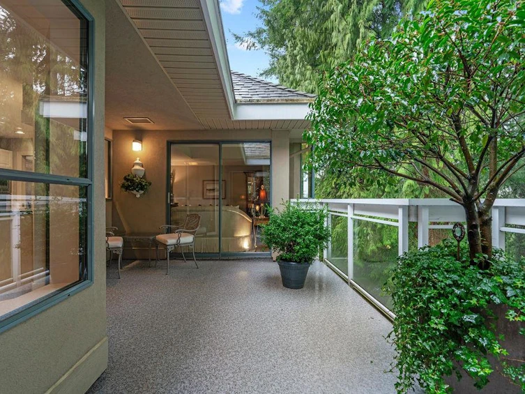 301-3288 Capilano Crescent, North Vancouver, BC, V7R 4H7 - 35