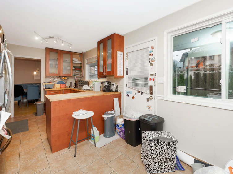 1443 Pipeline Place, Coquitlam, BC, V3E 3P6 - 8