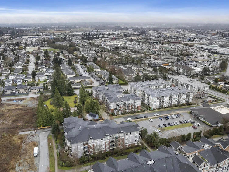 405-6480 195a Street, Surrey, BC, V4N 6P1 - 30