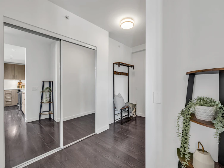 301-983 E Hastings Street, Vancouver, BC, V6A 0G9 - 16