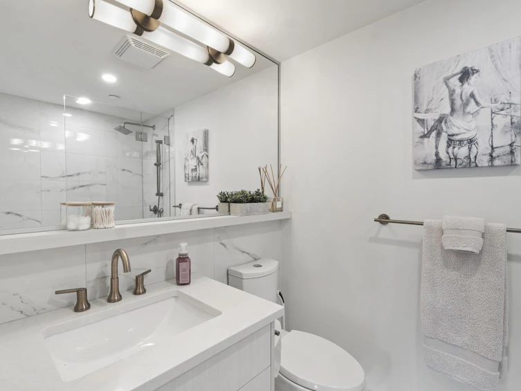215-12633 No. 2 Road, Richmond, BC, V7E 6N5 - 18