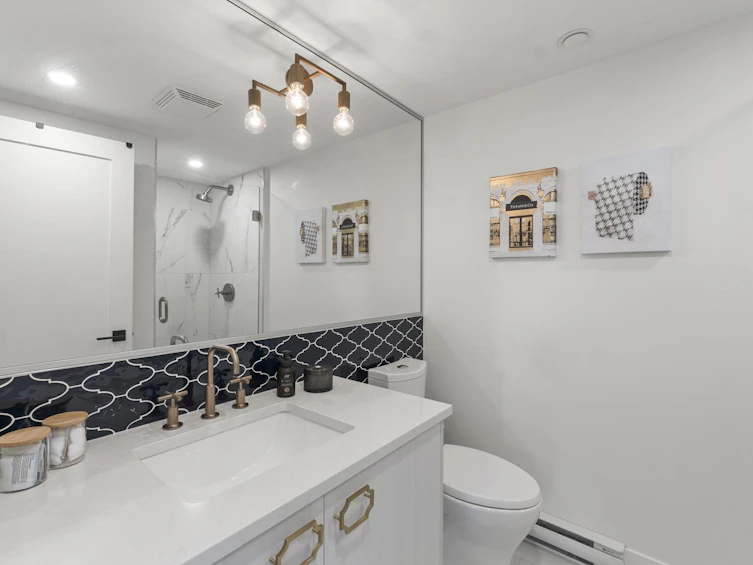 215-12633 No. 2 Road, Richmond, BC, V7E 6N5 - 19