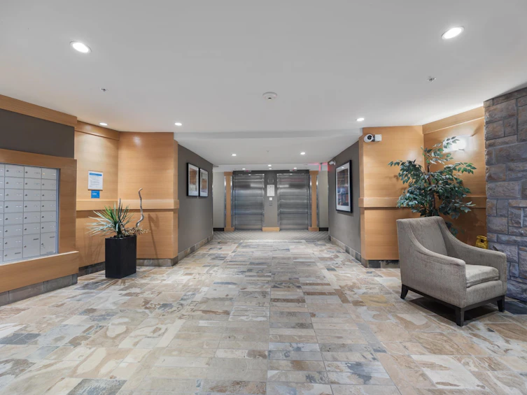 410-700 Klahanie Drive, Port Moody, BC, V3H 5L3 - 3