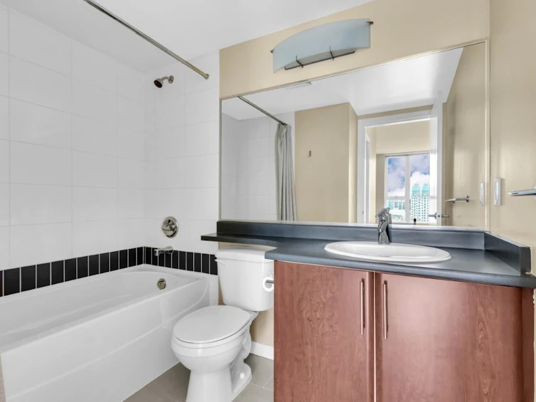 3206-688 Abbott Street, Vancouver, BC, V6B 0B9 - 16