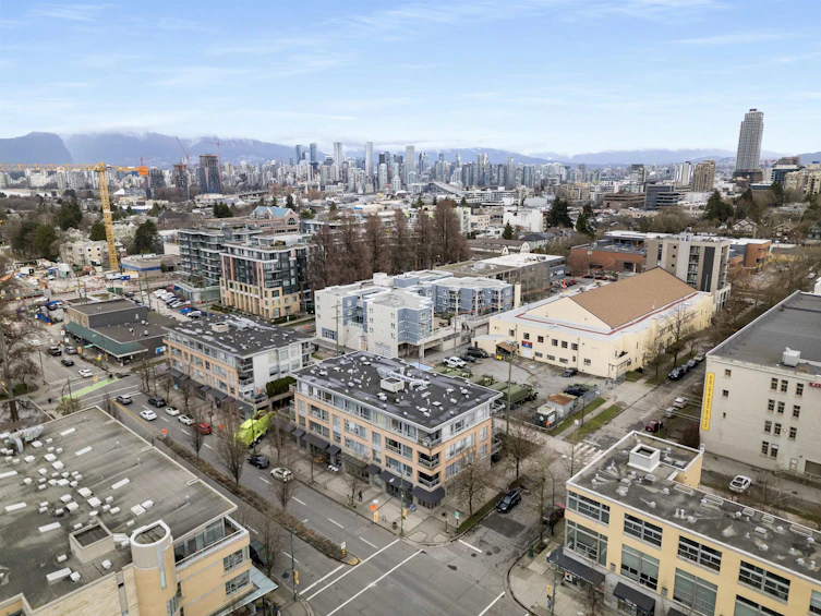 307-2680 Arbutus Street, Vancouver, BC, V6J 5L8 - 23